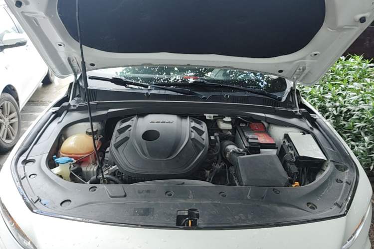 Used Geely Auto Preface 2021 2.0TD Luxury Version Engine Bay