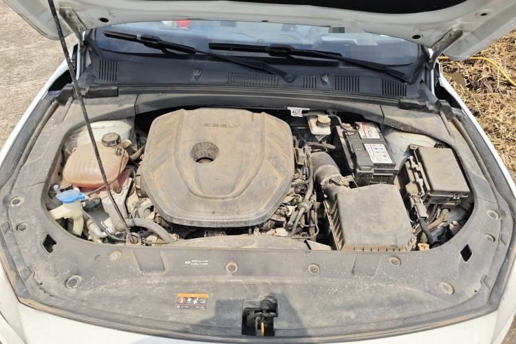 Used Geely Auto Preface 2021 2.0TD Flagship Edition Engine Bay