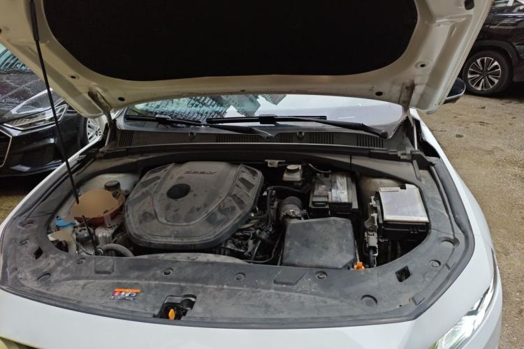 Used Geely Auto Preface 2021 2.0TD Luxury Version Engine Bay