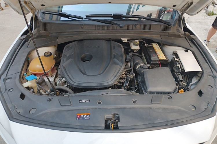 Used Geely Auto Preface 2021 2.0TD Space-Time Edition Hao Yue Engine Bay