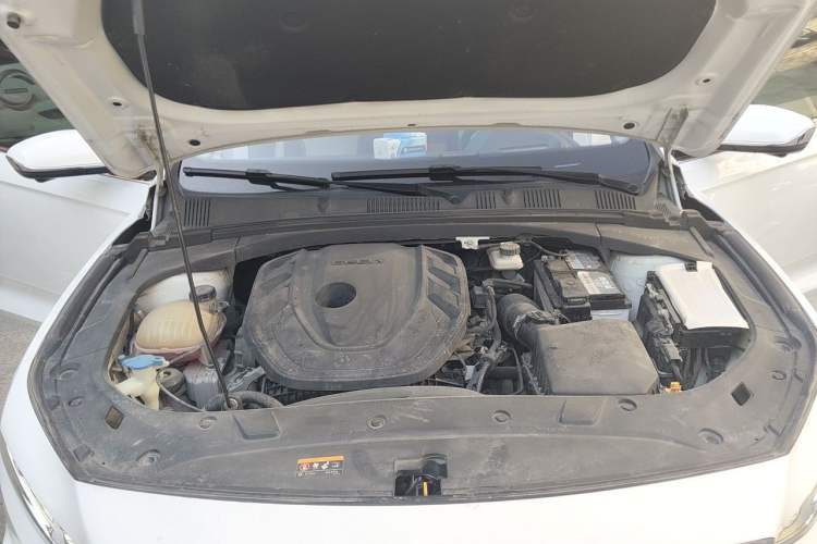 Used Geely Auto Preface 2021 2.0TD Flagship Edition Engine Bay