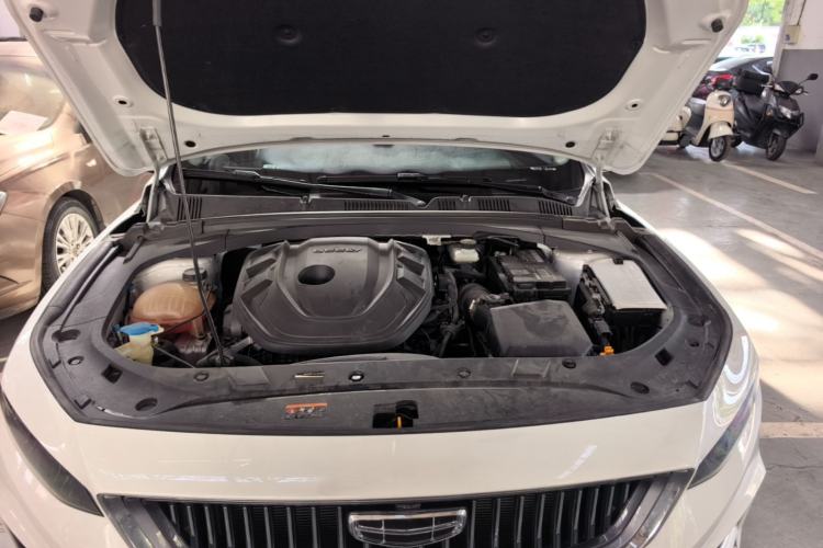 Used Geely Auto Preface 2021 2.0TD Luxury Version Engine Bay