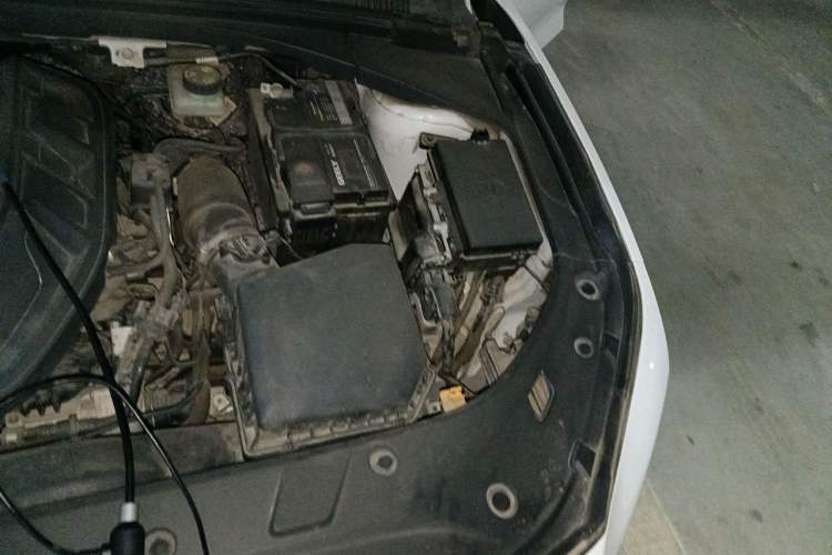 Used Geely Auto Preface 2021 2.0TD Luxury Version Engine Bay Left