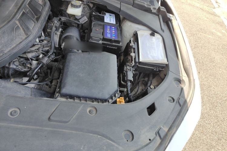 Used Geely Auto Preface 2021 2.0TD Designer's Recommended Edition Engine Bay Left