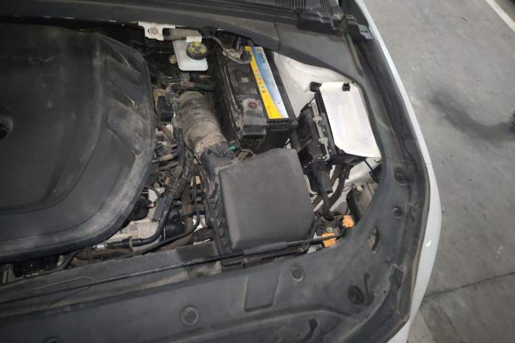 Used Geely Auto Preface 2021 2.0TD Luxury Version Engine Bay Left