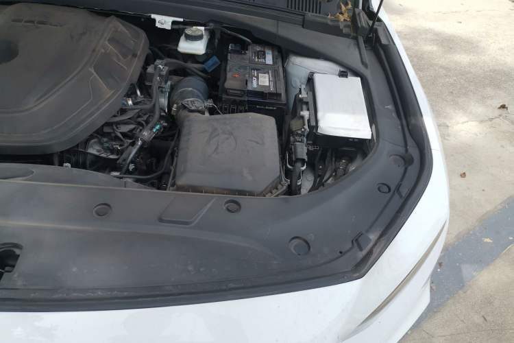 Used Geely Auto Preface 2021 2.0TD Luxury Version Engine Bay Left