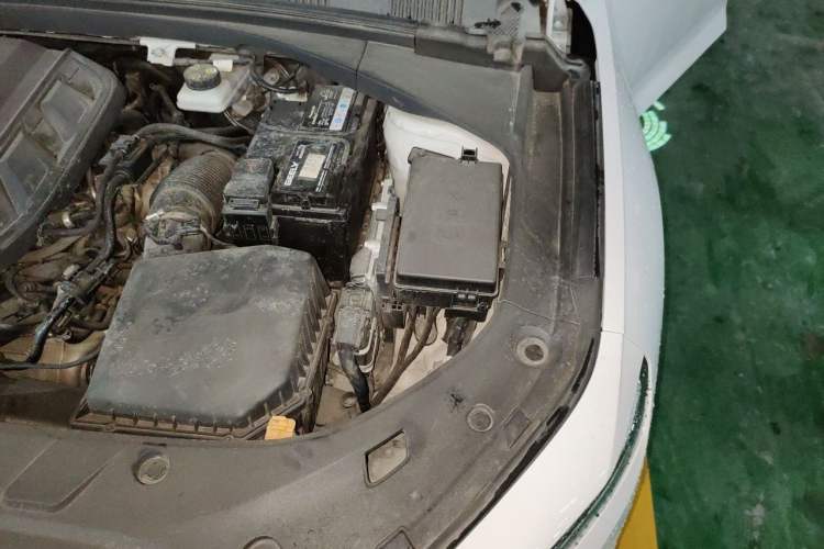 Used Geely Auto Preface 2021 2.0TD Luxury Version Engine Bay Left