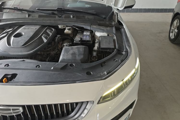 Used Geely Auto Preface 2021 Revised Version 2.0TD Luxury Edition Engine Bay Left