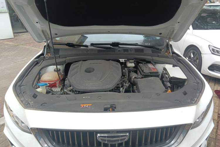 Used Geely Auto Preface 2021 Revised Version 2.0TD Luxury Edition Engine Bay
