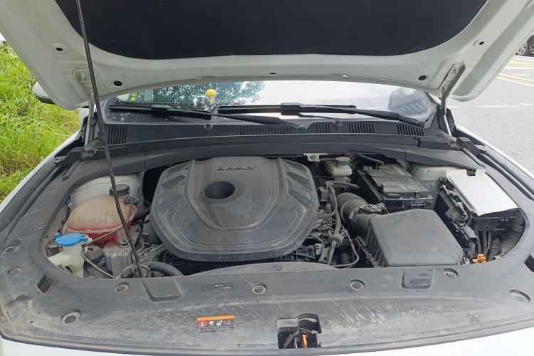 Used Geely Auto Preface 2021 2.0TD Luxury Version Engine Bay