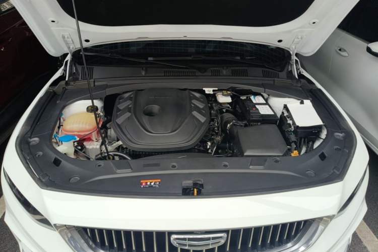 Used Geely Auto Preface 2021 Revised Version 2.0TD Luxury Edition Engine Bay
