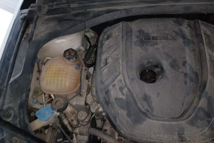 Used Geely Auto Preface 2021 Revised Version 2.0TD Luxury Edition Engine Bay Right