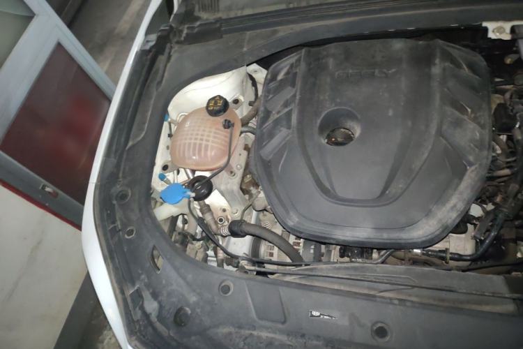 Used Geely Auto Preface 2021 2.0TD Luxury Version Engine Bay Right