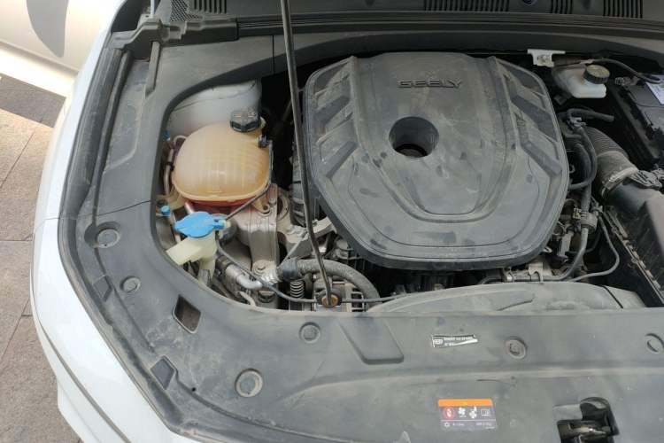 Used Geely Auto Preface 2021 Revised Version 2.0TD Luxury Edition Engine Bay Right