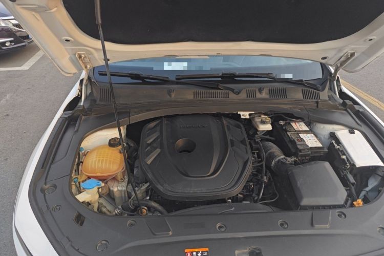 Used Geely Auto Preface 2021 2.0TD Luxury Version Engine Bay Right