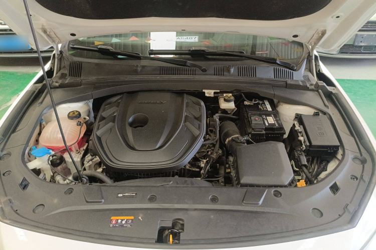 Used Geely Auto Preface 2021 2.0TD Luxury Version Engine Bay