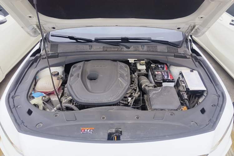 Used Geely Auto Preface 2021 2.0TD Luxury Version Engine Bay