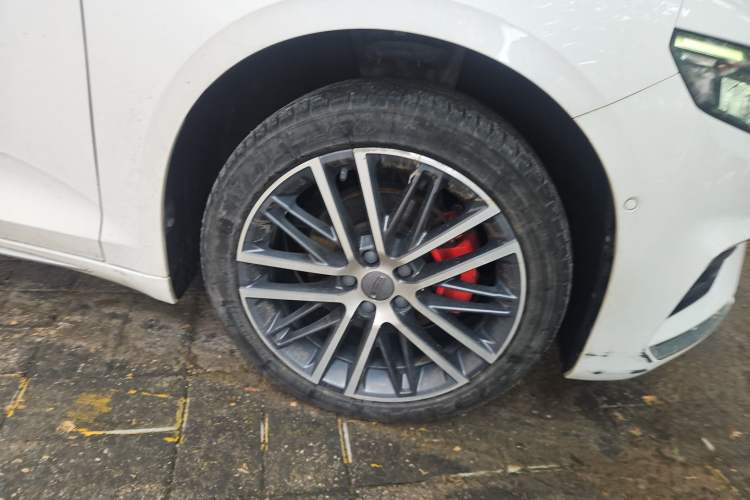 Used Geely Auto Preface 2021 2.0TD Luxury Version Exterior 1