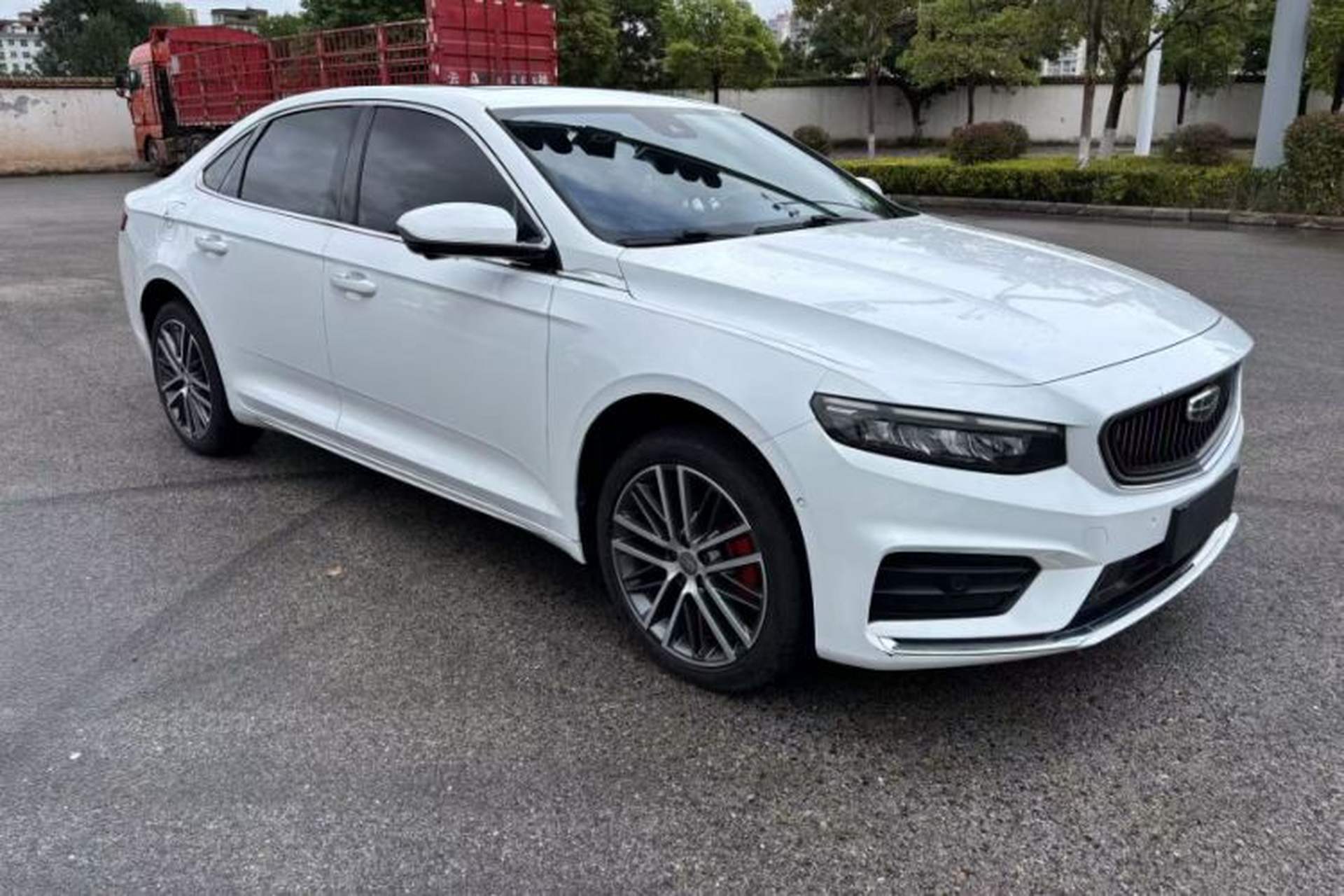 Used Geely Auto Preface 2021 Revised Version 2.0TD Luxury Edition Exterior 2