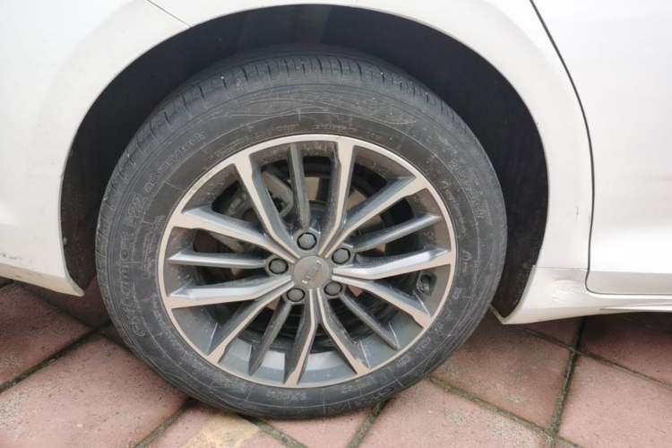 Used Geely Auto Preface 2021 2.0TD Luxury Version Exterior 2