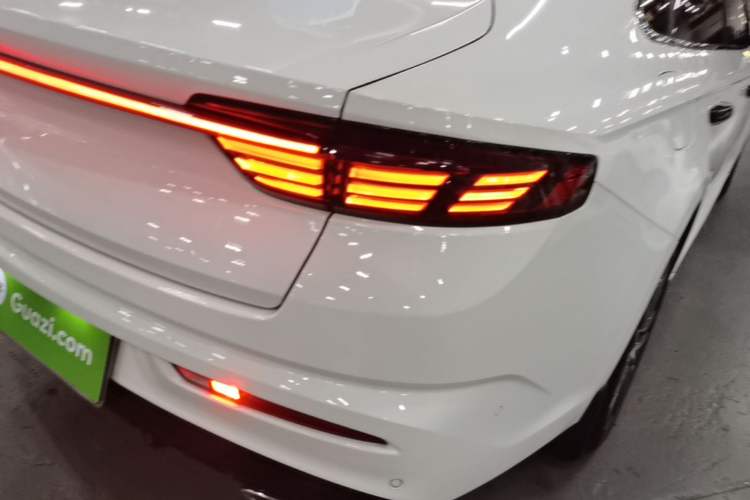 Used Geely Auto Preface 2021 Revised Version 2.0TD Luxury Edition Exterior 3