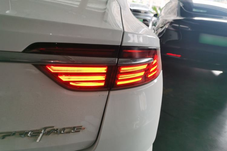 Used Geely Auto Preface 2021 Revised Version 2.0TD Luxury Edition Exterior 3