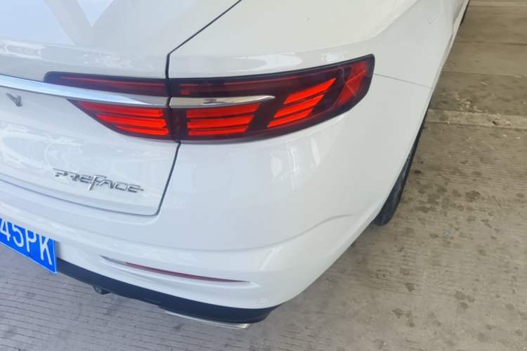 Used Geely Auto Preface 2021 2.0TD Luxury Version Exterior 3