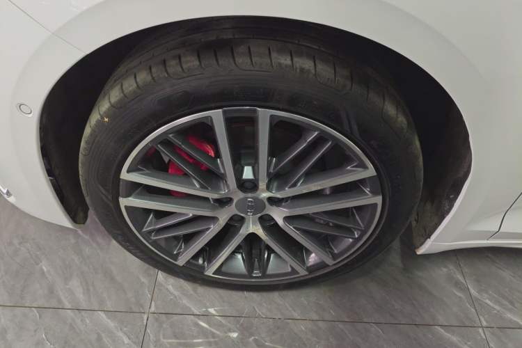 Used Geely Auto Preface 2021 2.0TD Flagship Edition Exterior 4