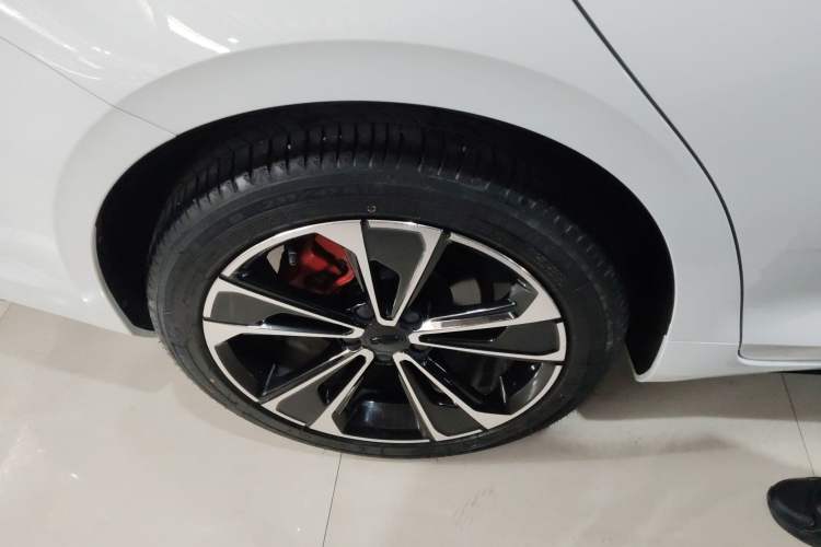 Used Geely Auto Preface 2021 2.0TD Space-Time Edition Hao Yue Exterior 5