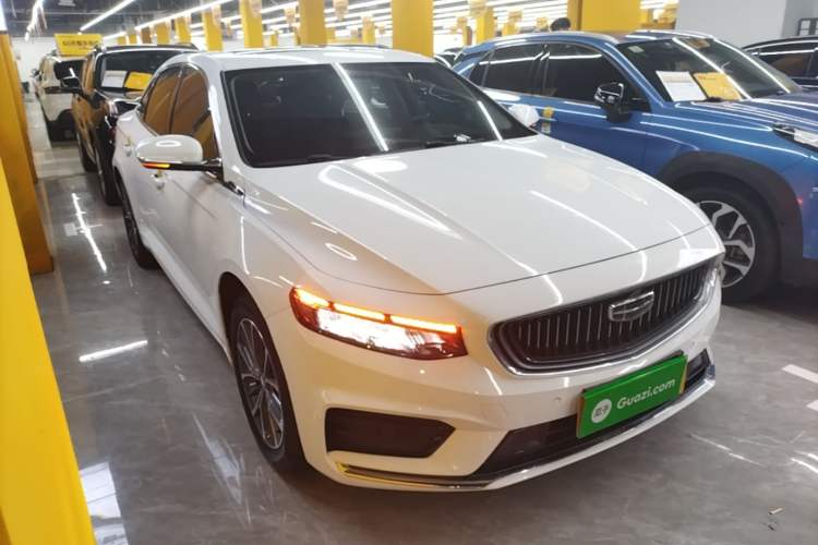 Used Geely Auto Preface 2021 2.0TD Luxury Version Front Right 45 Deg
