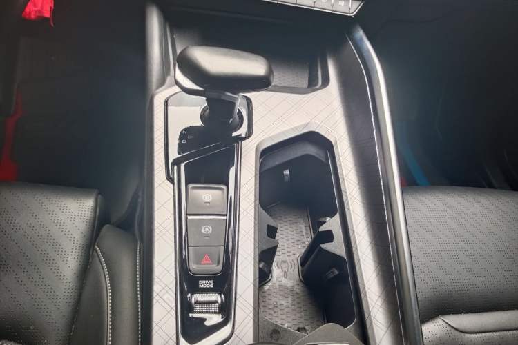 Used Geely Auto Preface 2021 2.0TD Luxury Version Gear Lever
