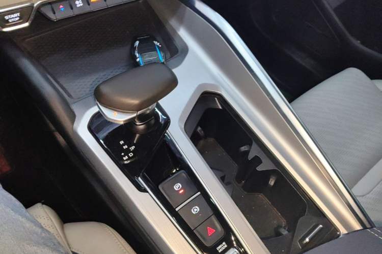 Used Geely Auto Preface 2021 2.0TD Luxury Version Gear Lever