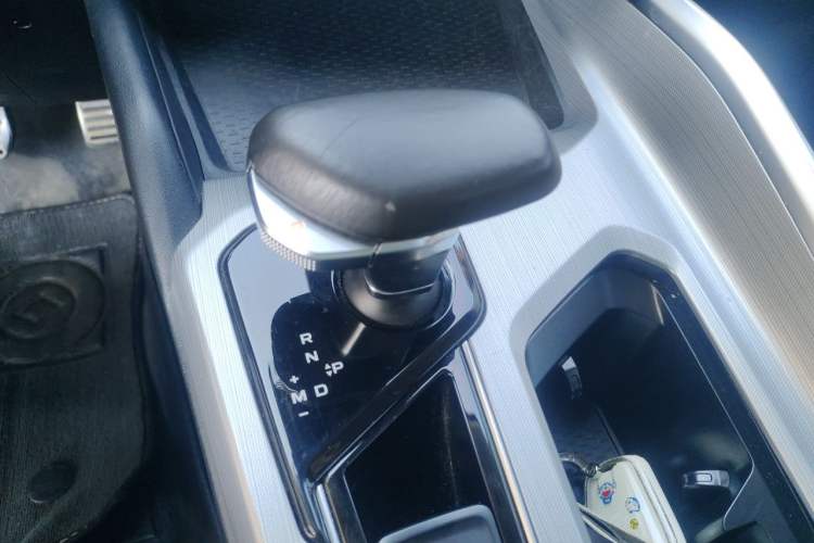 Used Geely Auto Preface 2021 Revised Version 2.0TD Luxury Edition Gear Lever