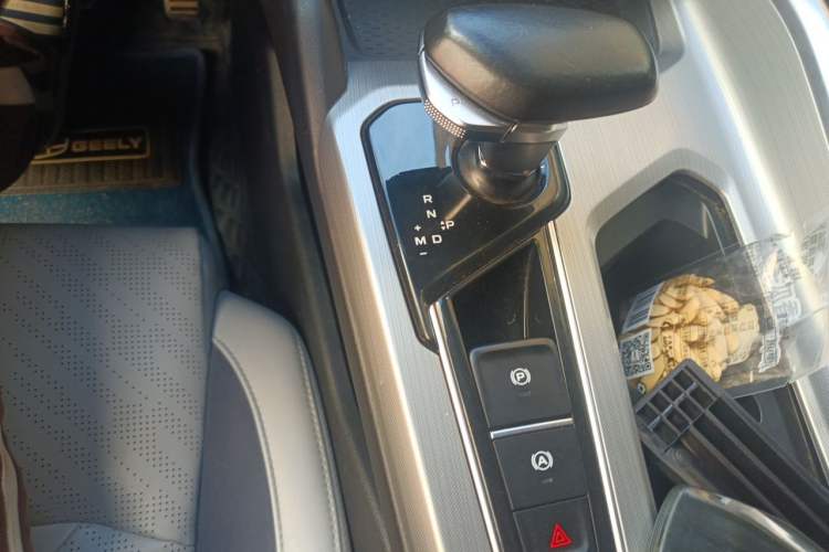 Used Geely Auto Preface 2021 2.0TD Luxury Version Gear Lever