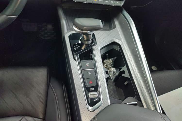 Used Geely Auto Preface 2021 2.0TD Luxury Version Gear Lever