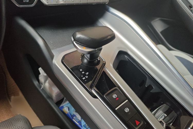 Used Geely Auto Preface 2021 2.0TD Luxury Version Gear Lever
