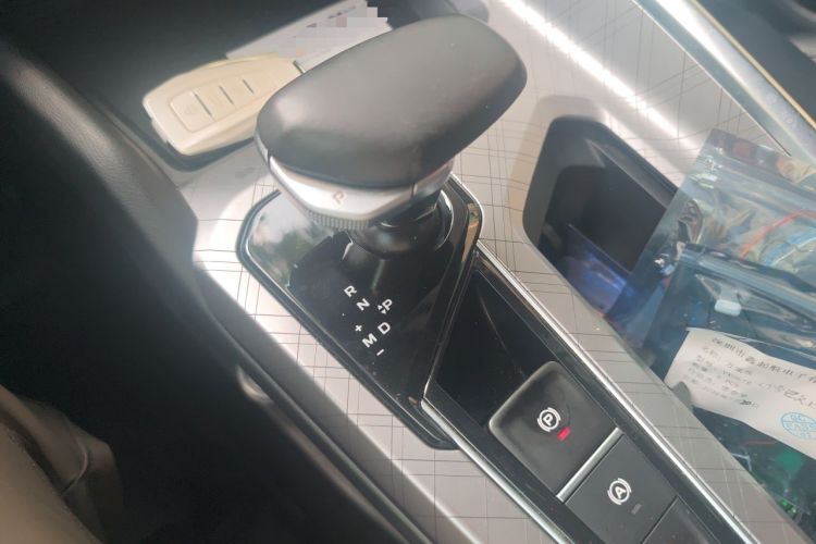 Used Geely Auto Preface 2021 2.0TD Luxury Version Gear Lever