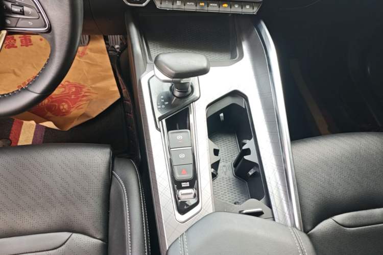Used Geely Auto Preface 2021 2.0TD Luxury Version Gear Lever