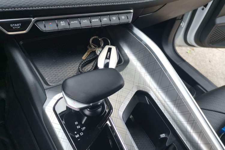 Used Geely Auto Preface 2021 2.0TD Luxury Version Gear Lever