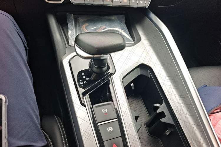 Used Geely Auto Preface 2021 2.0TD Luxury Version Gear Lever