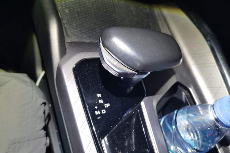 Used Geely Auto Preface 2021 2.0TD Luxury+ Version Gear Lever