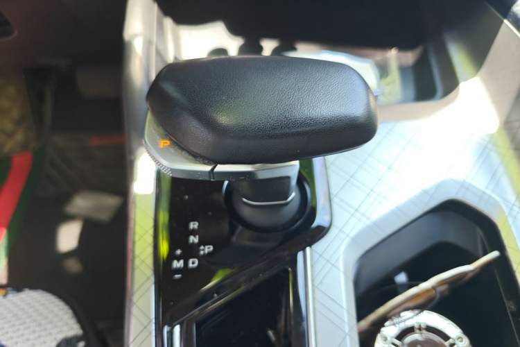 Used Geely Auto Preface 2021 2.0TD Luxury Version Gear Lever