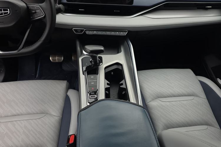 Used Geely Auto Preface 2021 2.0TD Luxury Version Gear Lever