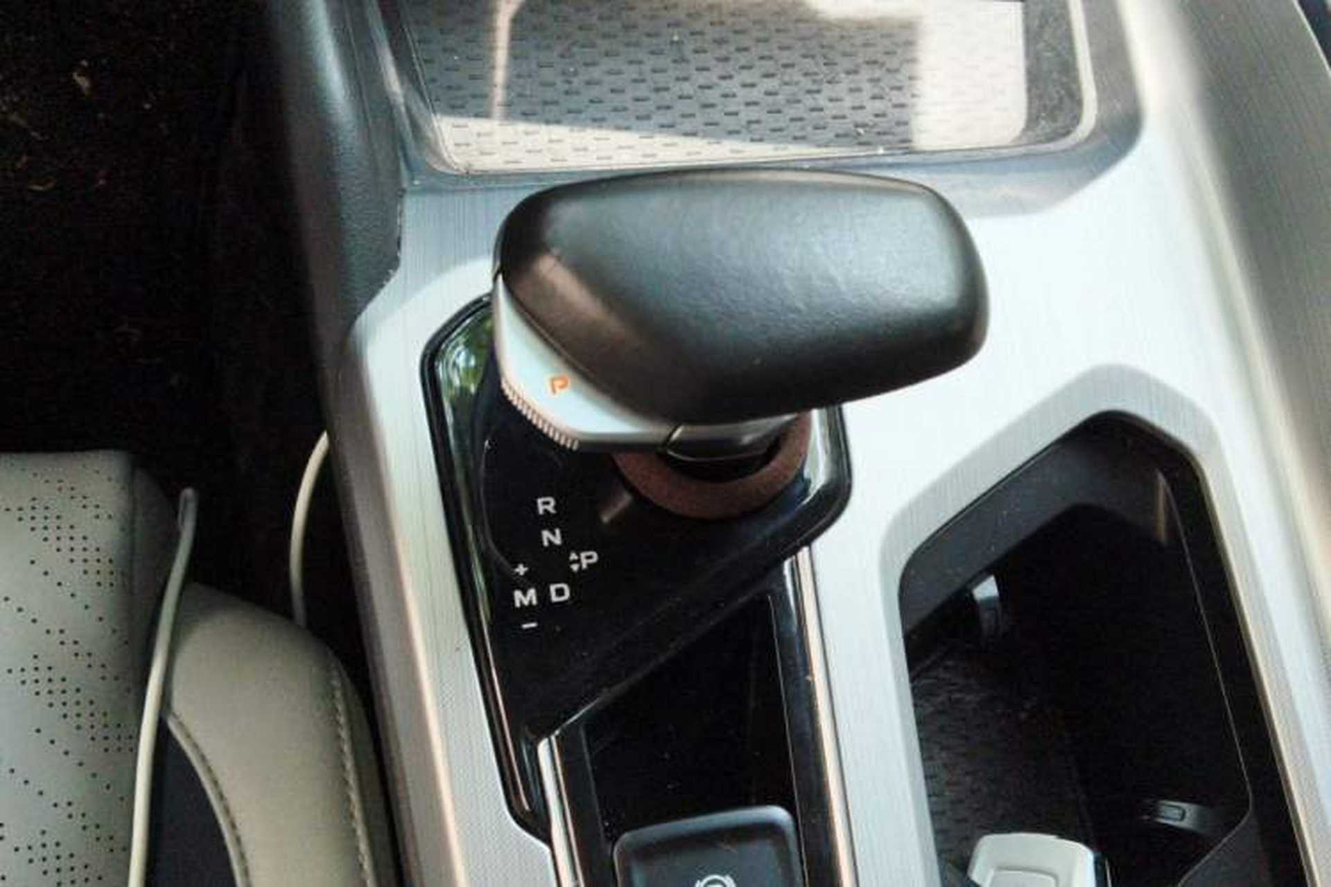 Used Geely Auto Preface 2021 2.0TD Luxury Version Gear Lever