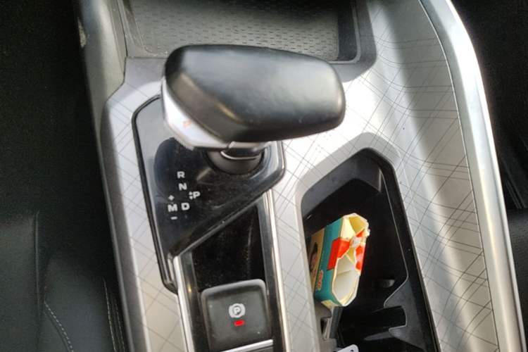 Used Geely Auto Preface 2021 2.0TD Luxury Version Gear Lever