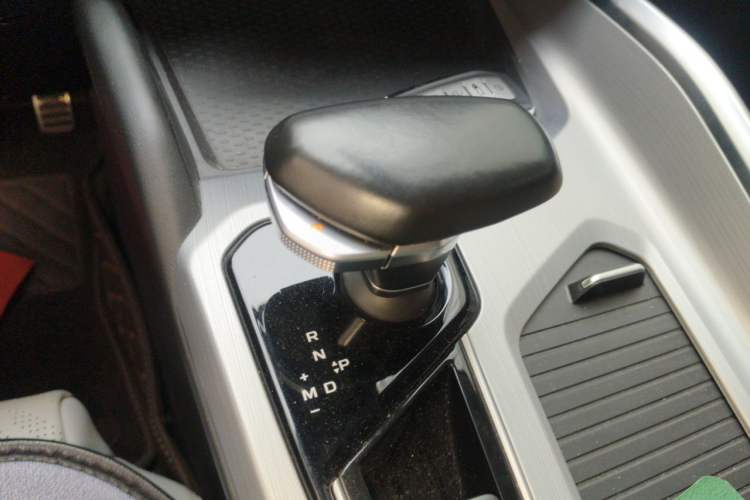 Used Geely Auto Preface 2021 2.0TD Luxury Version Gear Lever