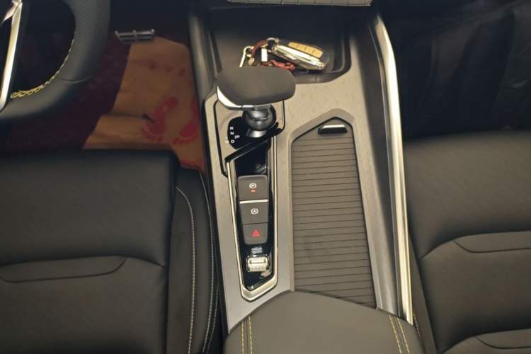 Used Geely Auto Preface 2021 2.0TD Space-Time Edition Hao Yue Gear Lever