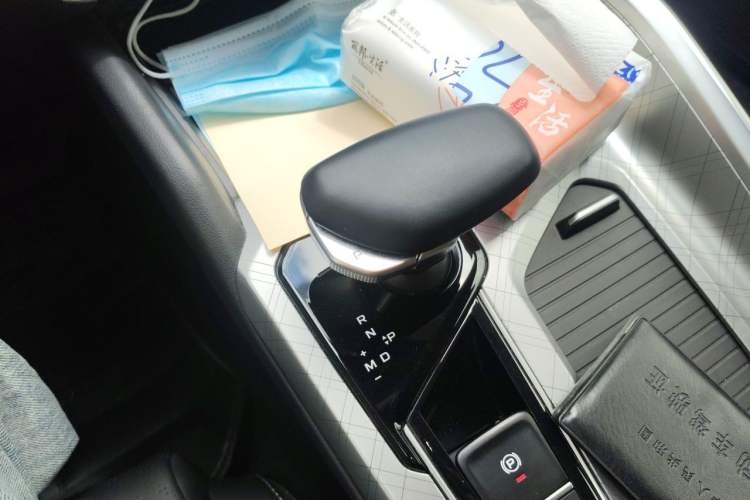 Used Geely Auto Preface 2021 2.0TD Luxury Version Gear Lever