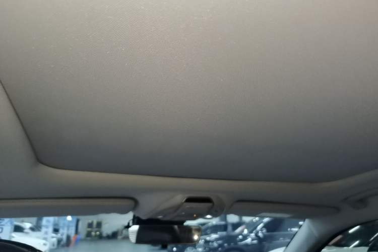 Used Geely Auto Preface 2021 Revised Version 2.0TD Luxury Edition Headliner