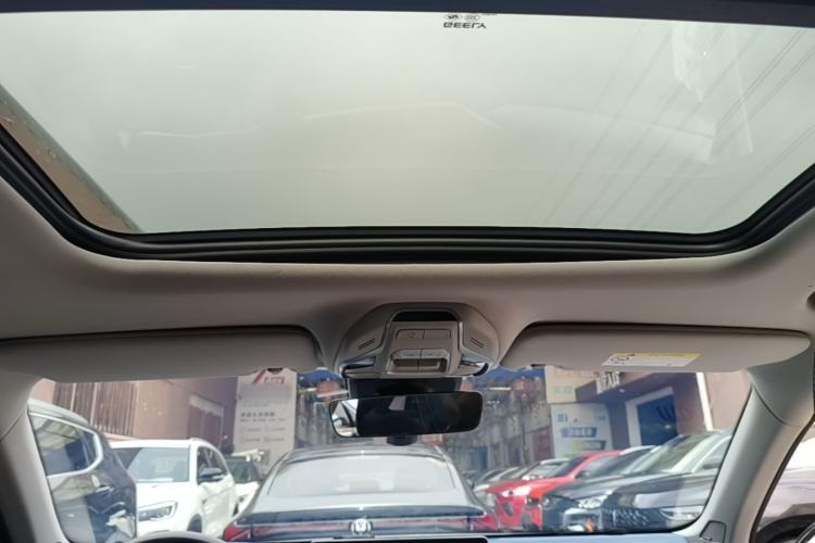 Used Geely Auto Preface 2021 Revised Version 2.0TD Luxury Edition Headliner